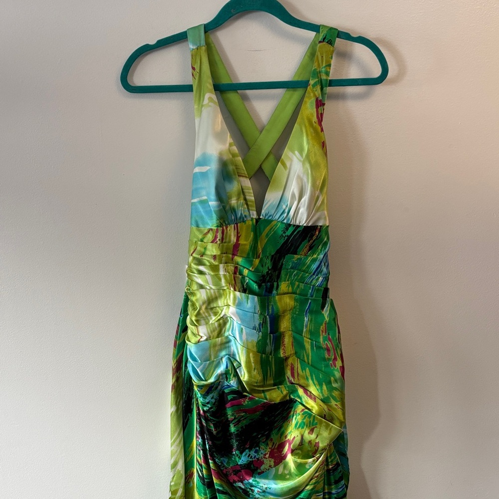 Maggie Sottero flirt size 6 Vibrant Backless formal Dress tropical green design - Picture 3 of 8